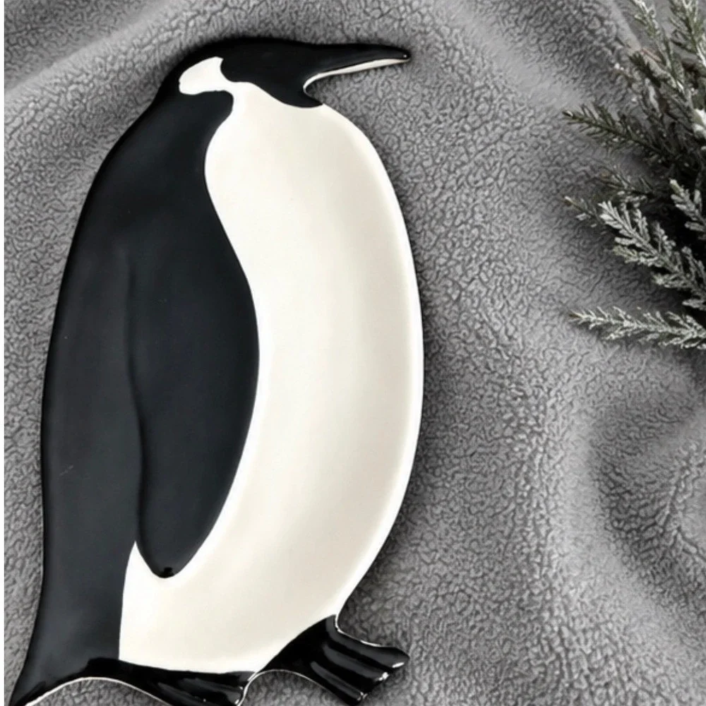 Boston Warehouse Penguin Ceramic Tidbit Trinket Dish Black White‎ Coastal Decor